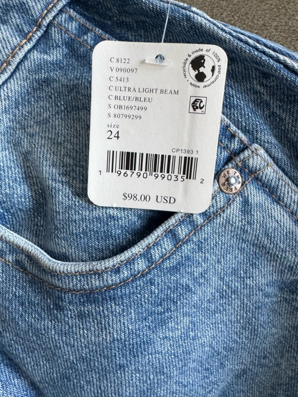 We The Free Relaxed Light Blue Women's Jeans - Picture 3 of 3